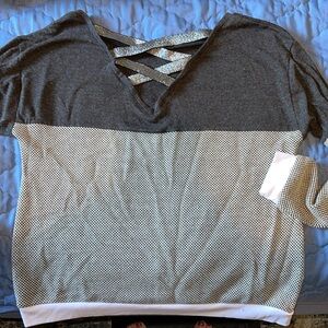 Bundle sale gray and white sweatshirt, size medium